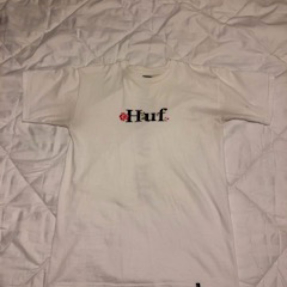 HUF men's small t shirt